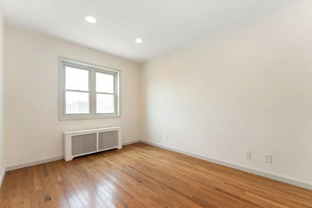 1859 Hone Avenue Bronx NY 10461
