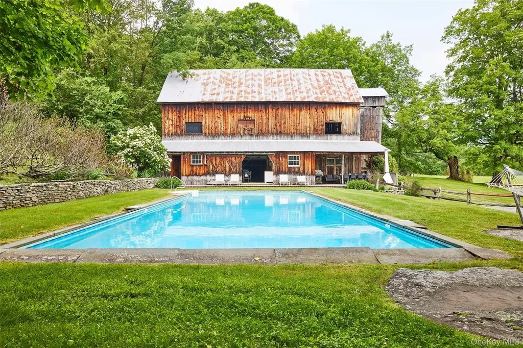 54 Davis Lane Grahamsville NY 12740