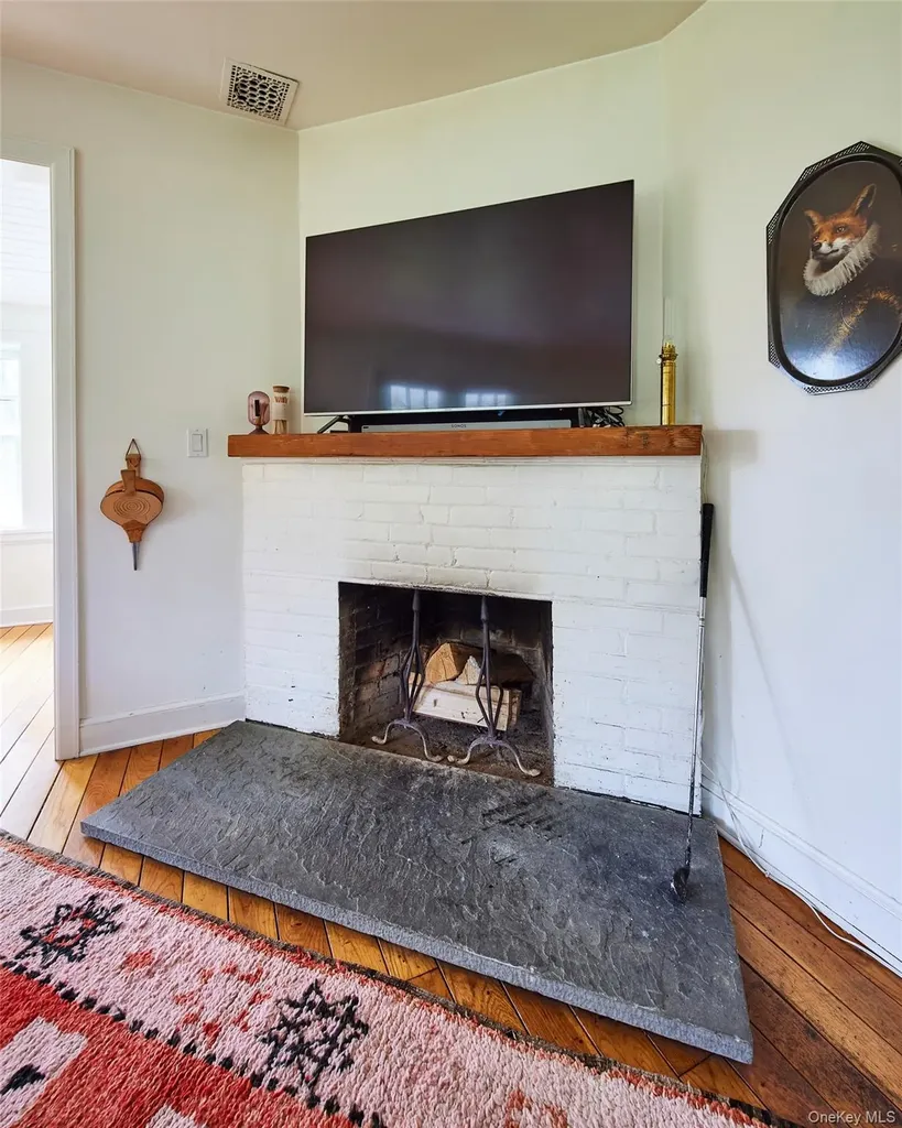 54 Davis Lane Grahamsville NY 12740