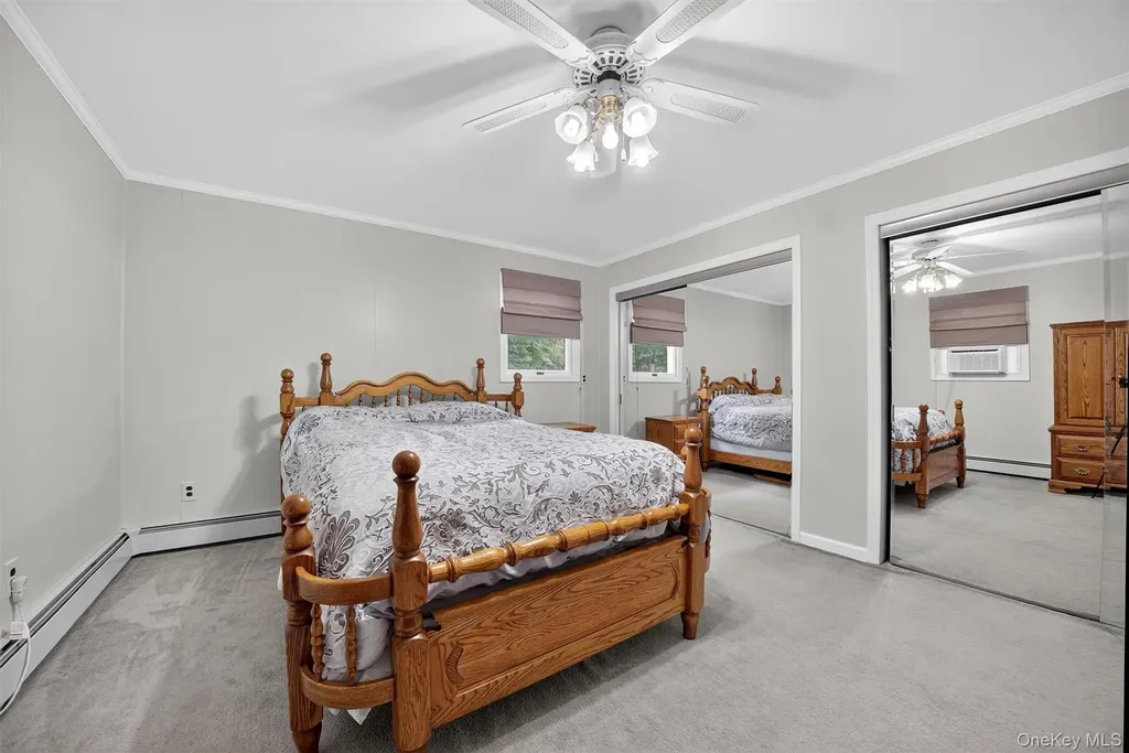 62 Lakeside Drive New Windsor NY 12553