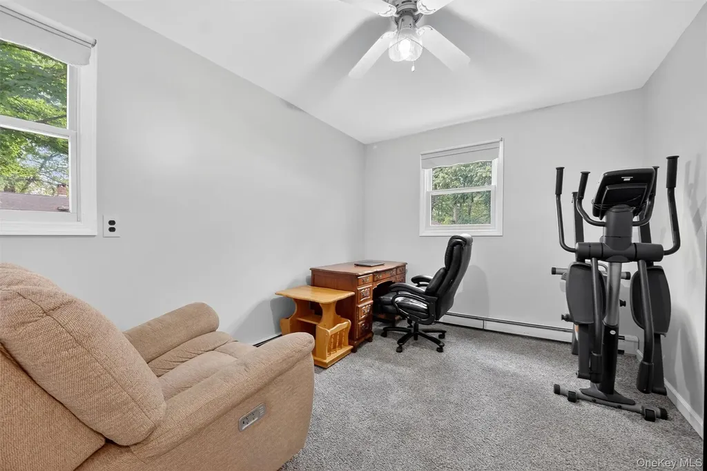 62 Lakeside Drive New Windsor NY 12553