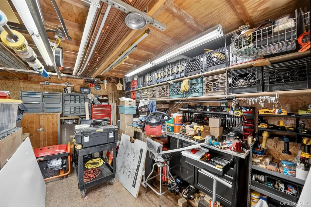 62 Lakeside Drive New Windsor NY 12553