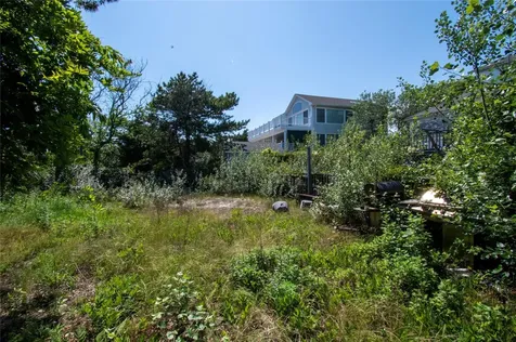 28 Ocean Walk Babylon NY 11702