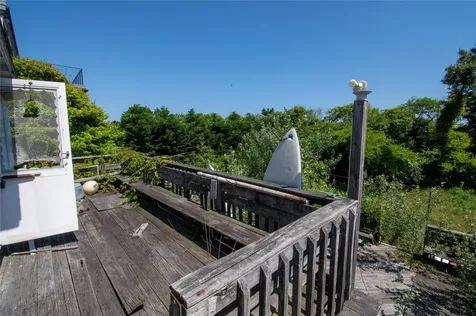 28 Ocean Walk Babylon NY 11702