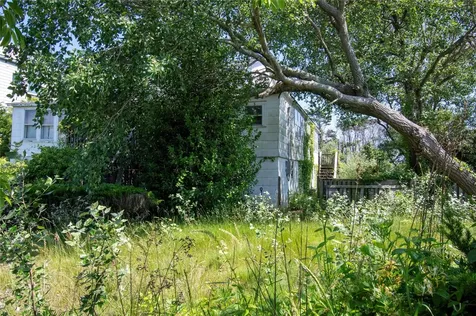 28 Ocean Walk Babylon NY 11702