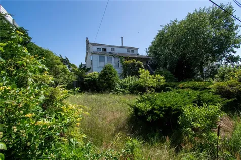 28 Ocean Walk Babylon NY 11702