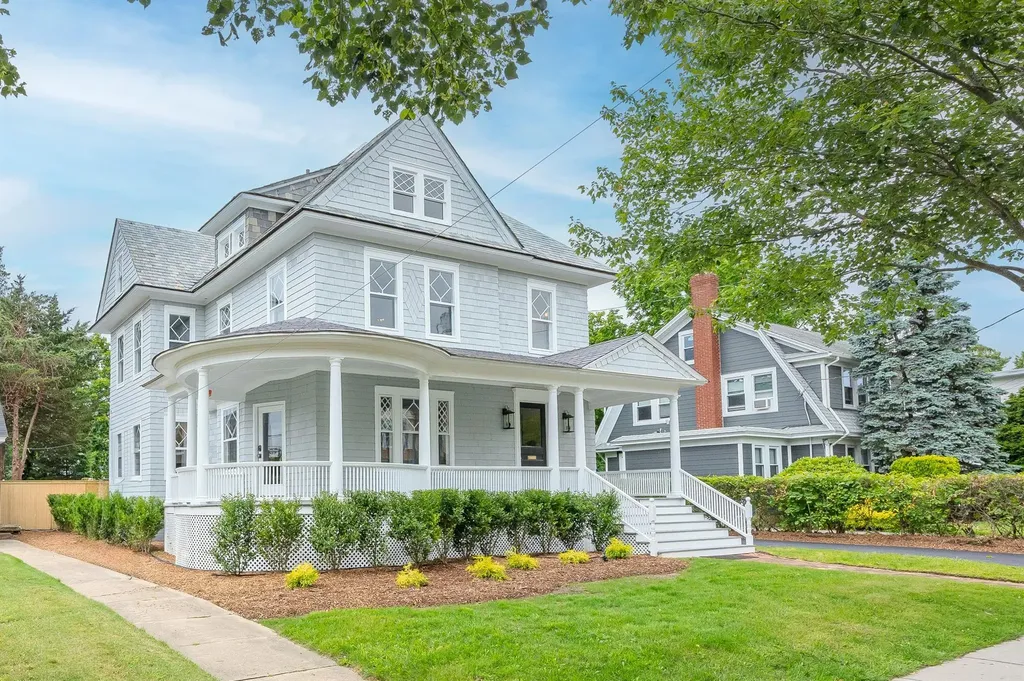 131 Ostrander Avenue Riverhead NY 11901