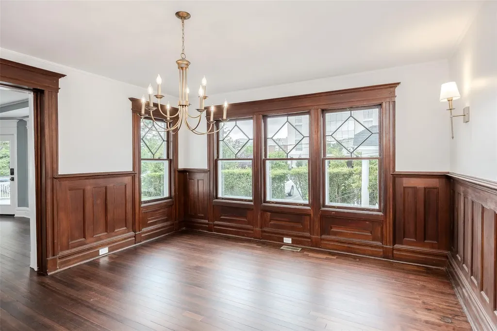 131 Ostrander Avenue Riverhead NY 11901