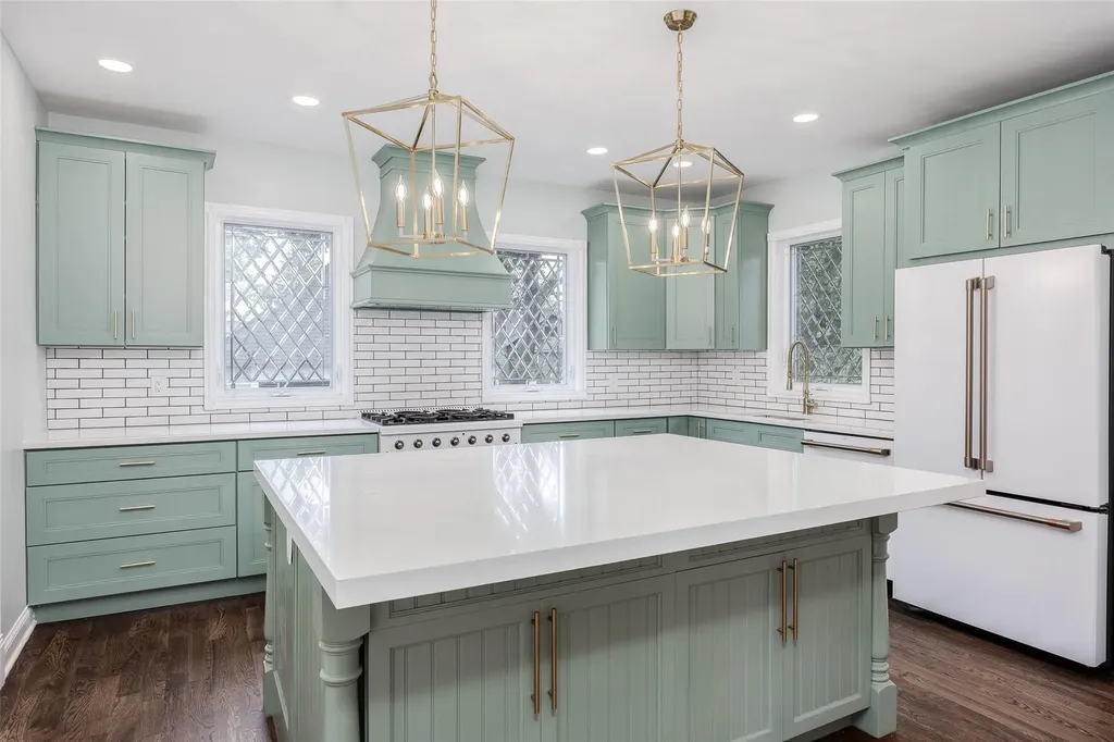 131 Ostrander Avenue Riverhead NY 11901