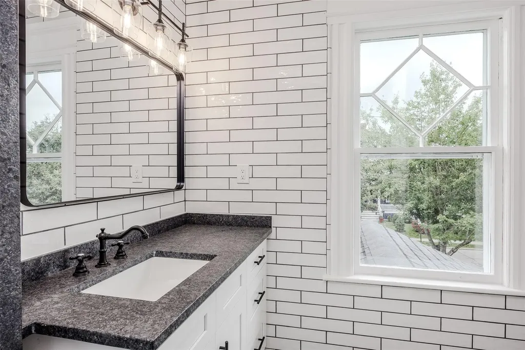 131 Ostrander Avenue Riverhead NY 11901