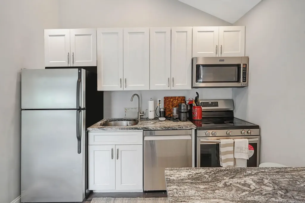 16 Pearl Road Rocky Point NY 11778