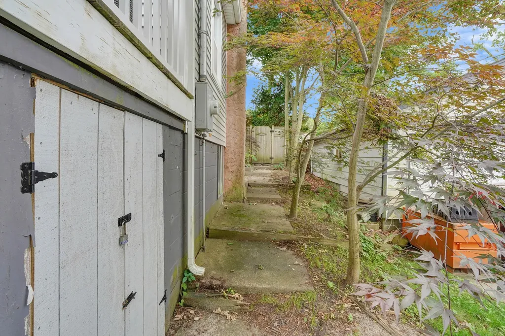 16 Pearl Road Rocky Point NY 11778