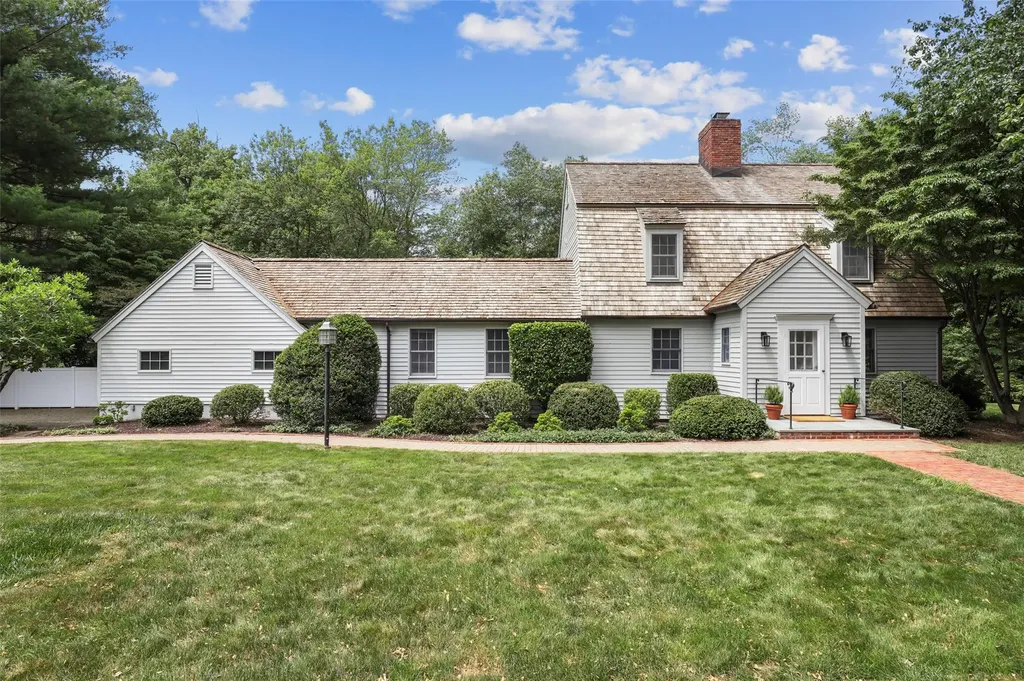6 Hunt Farm Road Waccabuc NY 10597