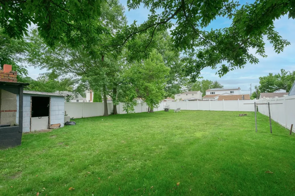 36 Irving Street Bethpage NY 11714