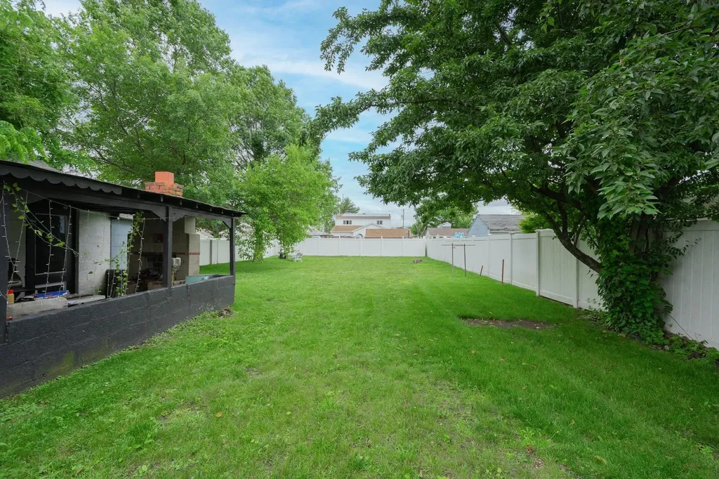 36 Irving Street Bethpage NY 11714