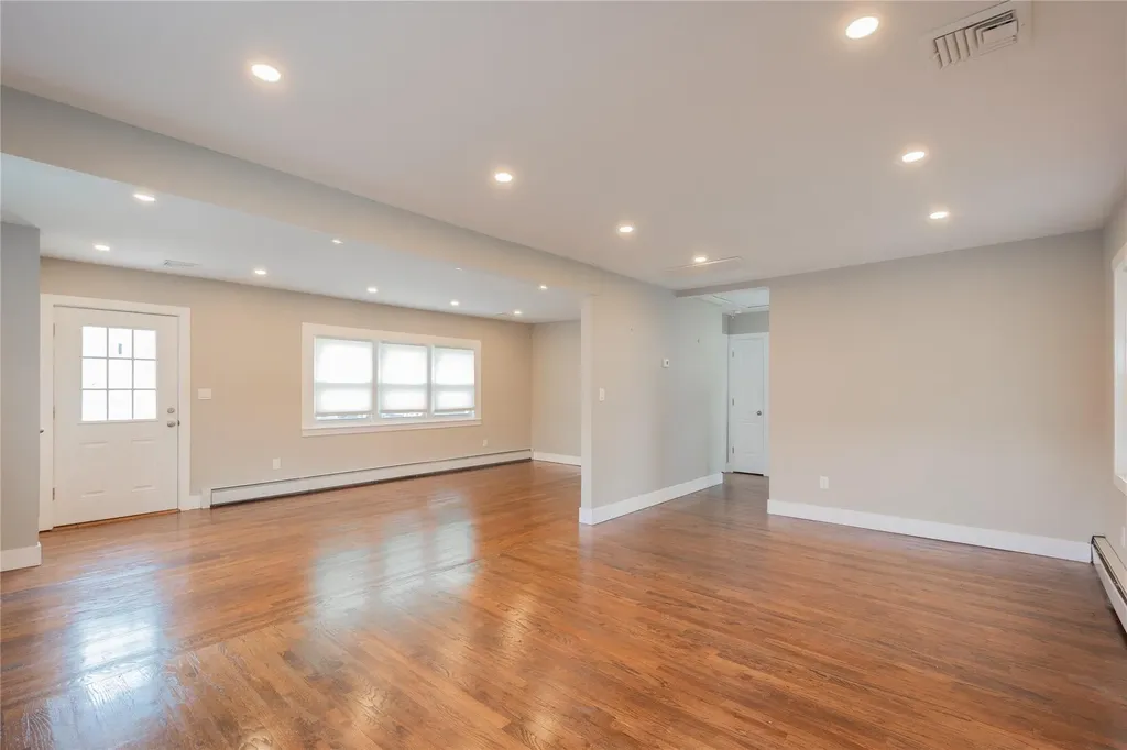 36 Irving Street Bethpage NY 11714