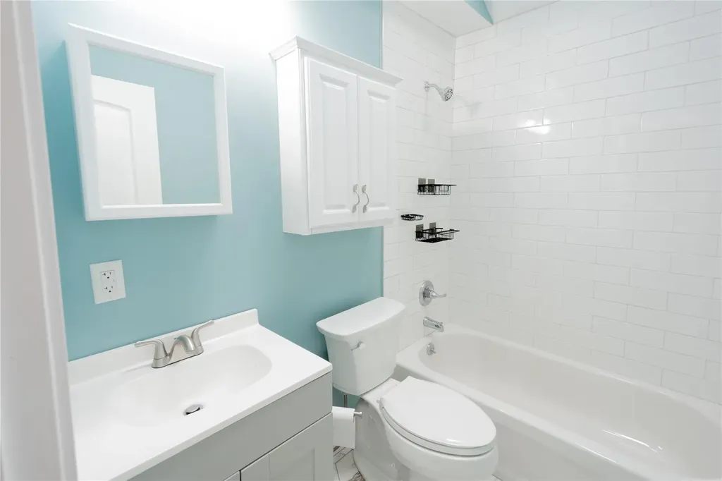 36 Irving Street Bethpage NY 11714