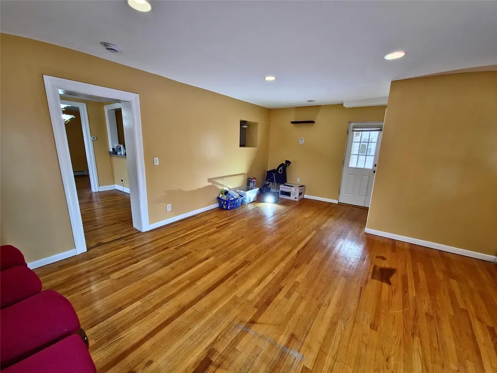 92 Norfeld Boulevard Elmont NY 11003