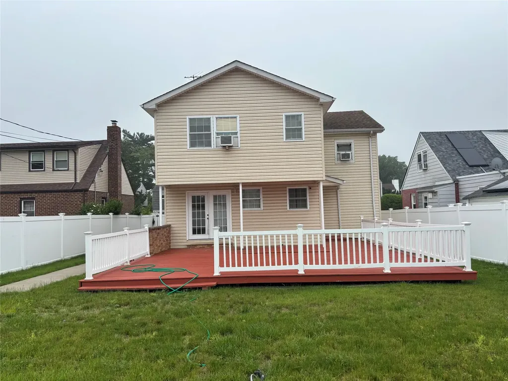 92 Norfeld Boulevard Elmont NY 11003
