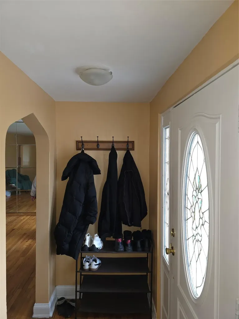 92 Norfeld Boulevard Elmont NY 11003