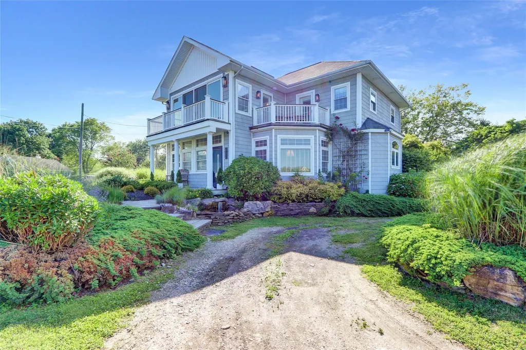 458 Riviera Drive Mastic Beach NY 11951