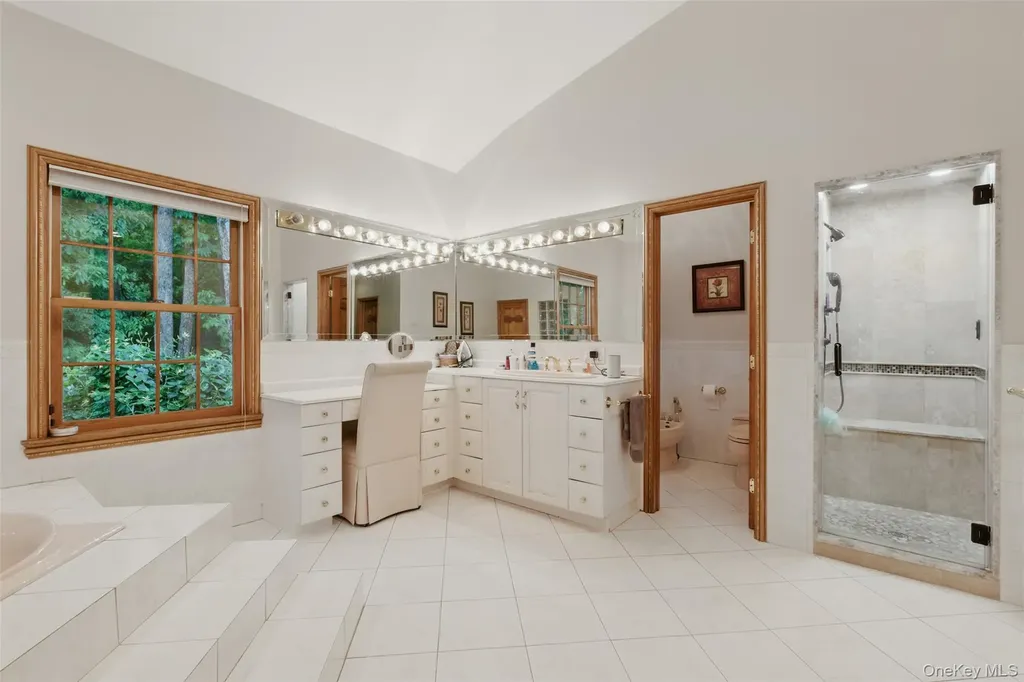 55 Kinsley Grove Pearl River NY 10965