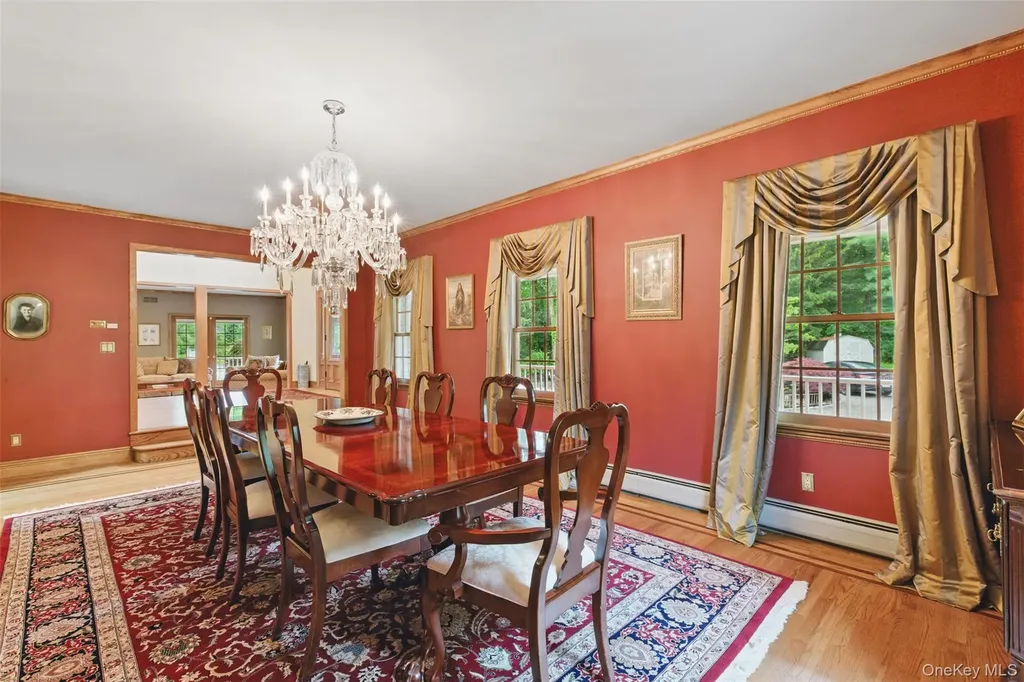 55 Kinsley Grove Pearl River NY 10965