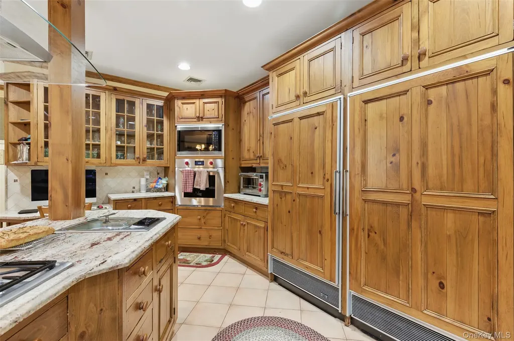 55 Kinsley Grove Pearl River NY 10965