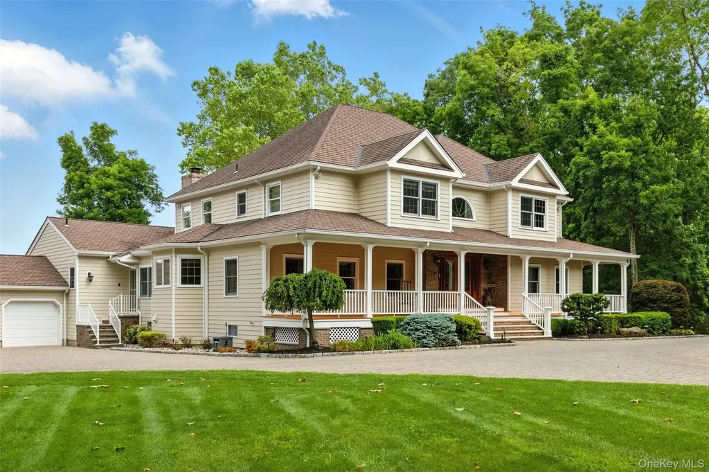 55 Kinsley Grove Pearl River NY 10965