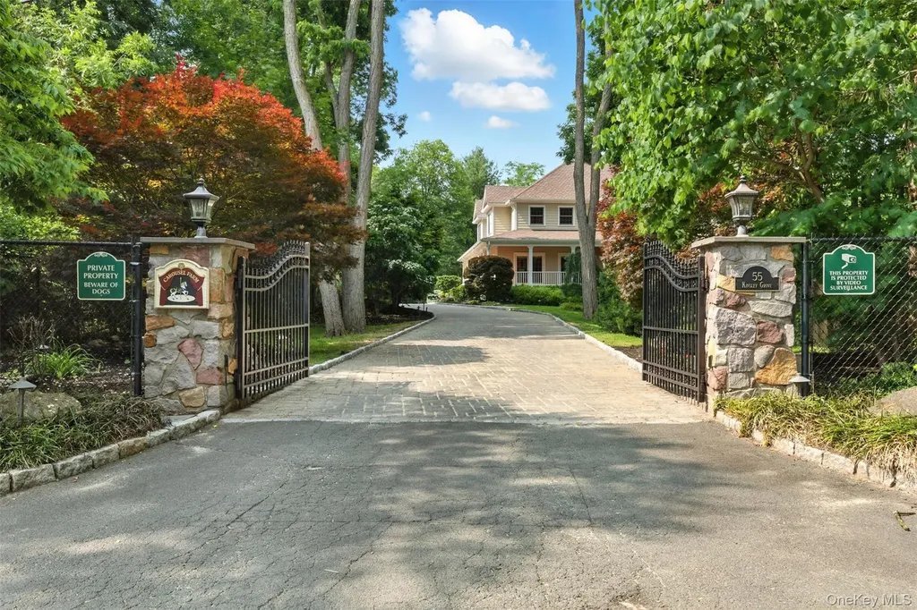55 Kinsley Grove Pearl River NY 10965