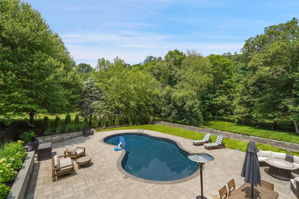 64 Lambert Ridge Cross River NY 10518