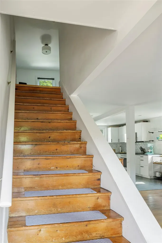 12 Mill Street Chatham NY 12037
