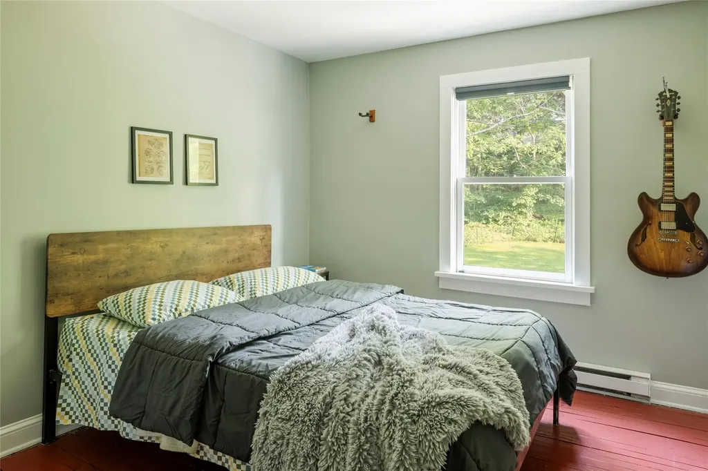 12 Mill Street Chatham NY 12037
