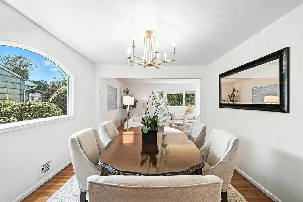 65 Shepherds Drive Scarsdale NY 10583