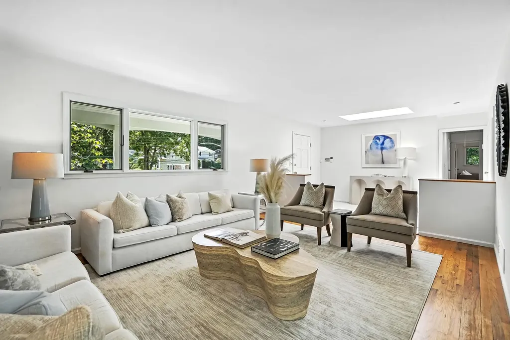 65 Shepherds Drive Scarsdale NY 10583
