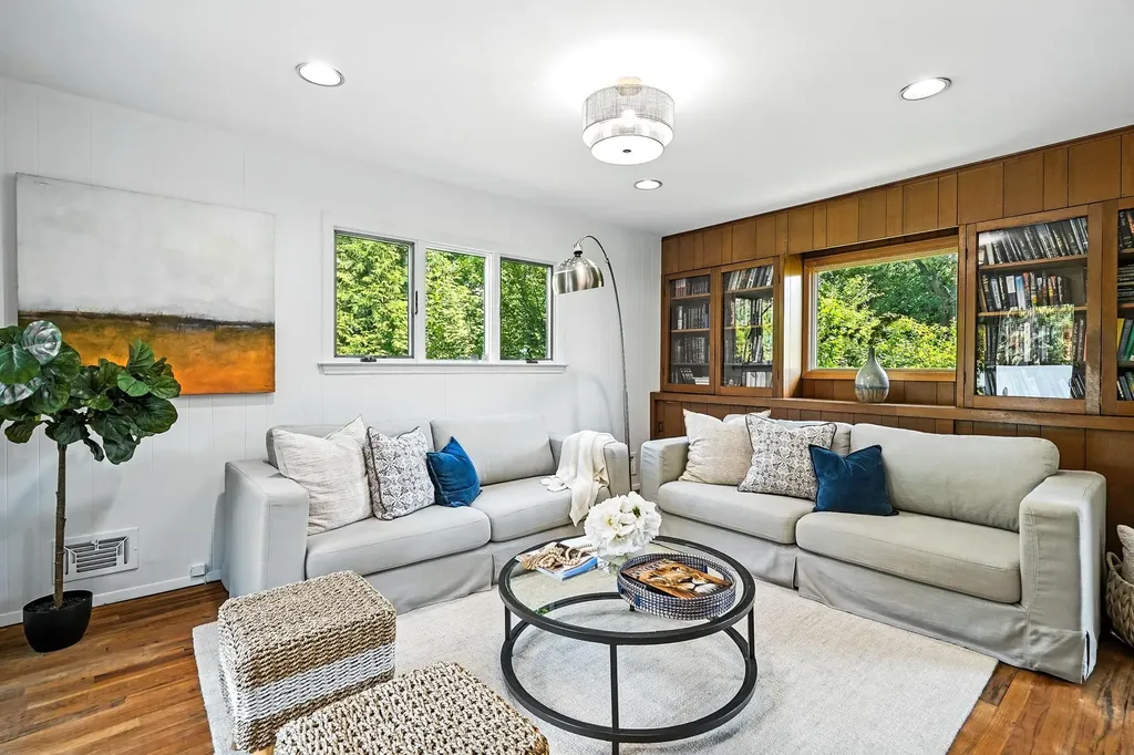 65 Shepherds Drive Scarsdale NY 10583