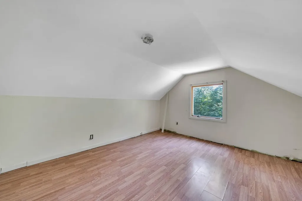 107 Cedar Lane Medford NY 11763