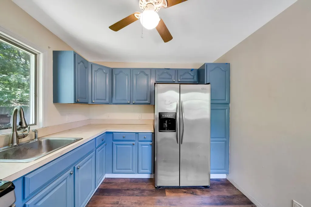 107 Cedar Lane Medford NY 11763