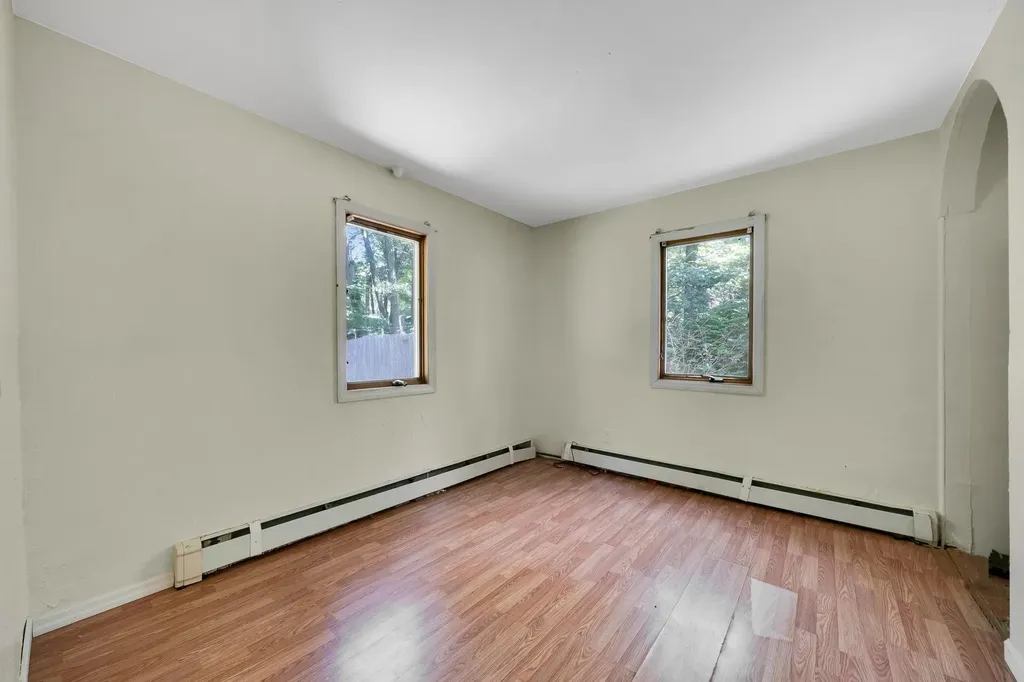 107 Cedar Lane Medford NY 11763