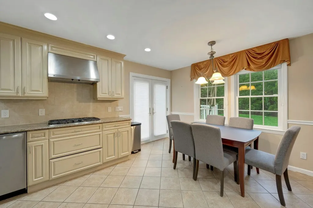 4 Longview Drive Eastchester NY 10709