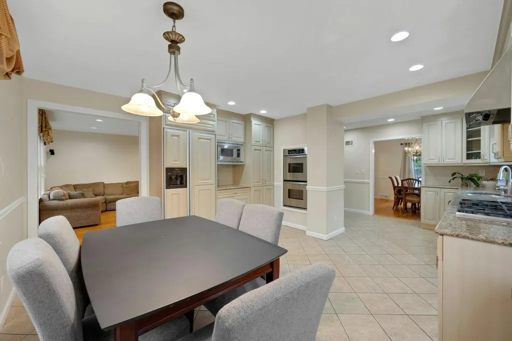 4 Longview Drive Eastchester NY 10709