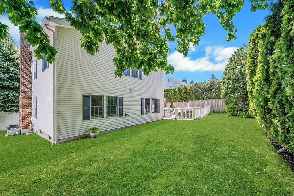 4 Longview Drive Eastchester NY 10709