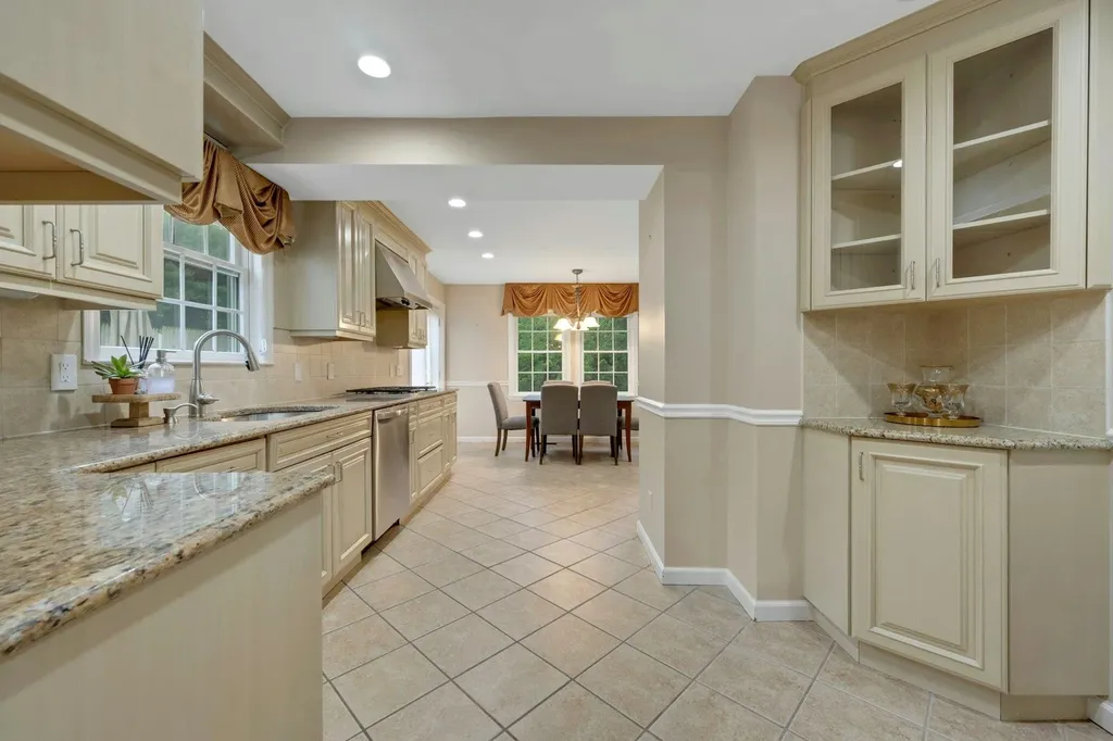 4 Longview Drive Eastchester NY 10709