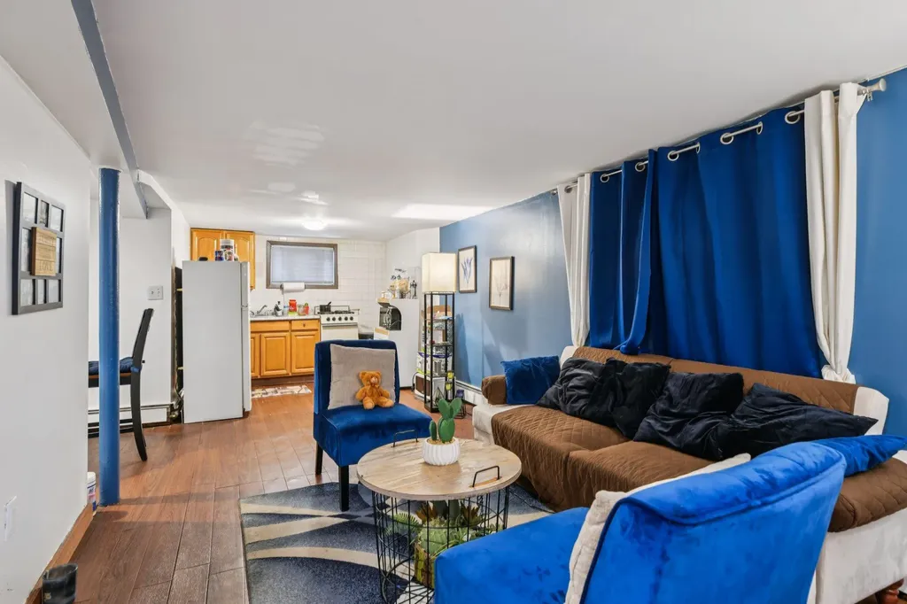 9406 76th Street Ozone Park NY 11416