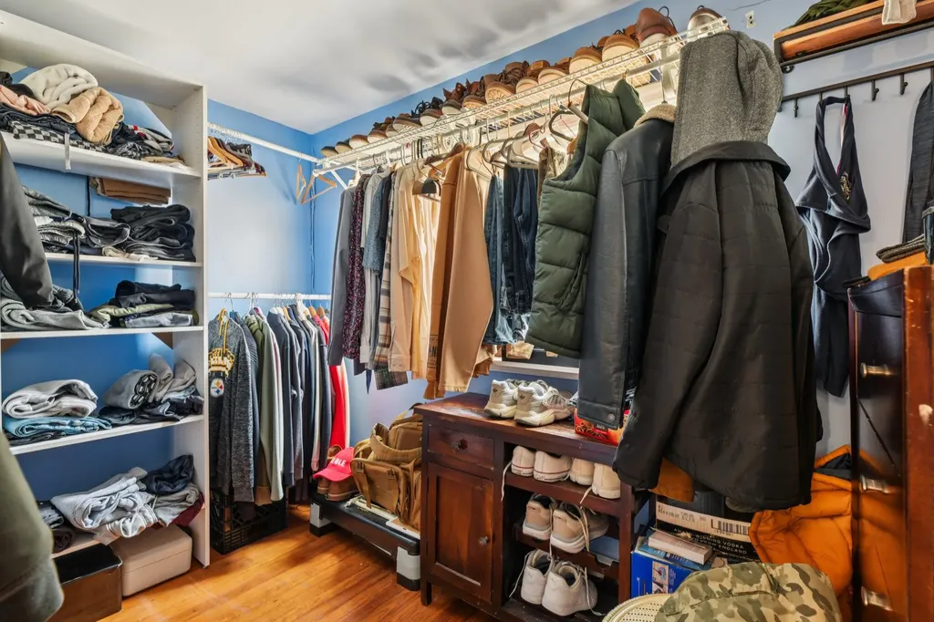 9406 76th Street Ozone Park NY 11416