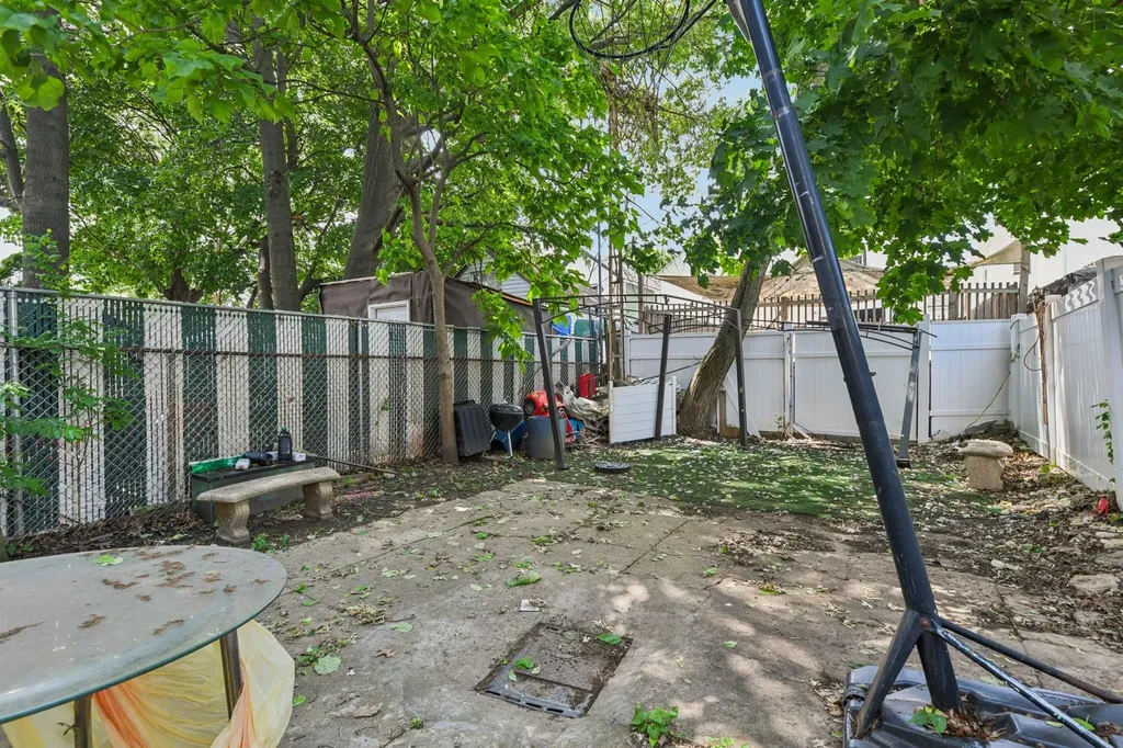 9406 76th Street Ozone Park NY 11416