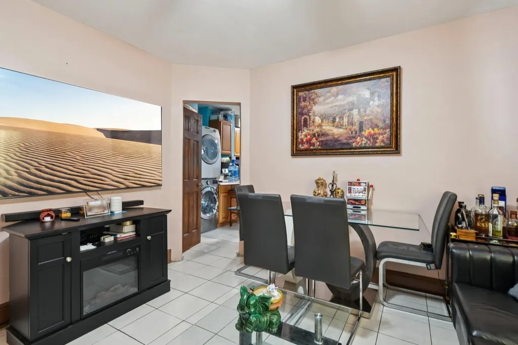 9406 76th Street Ozone Park NY 11416
