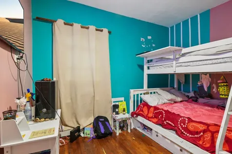 9406 76th Street Ozone Park NY 11416