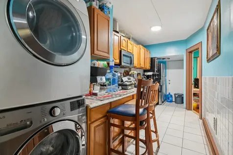 9406 76th Street Ozone Park NY 11416