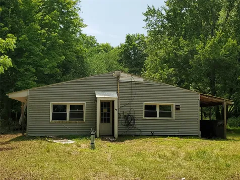 87 W Pine Road Staatsburg NY 12580